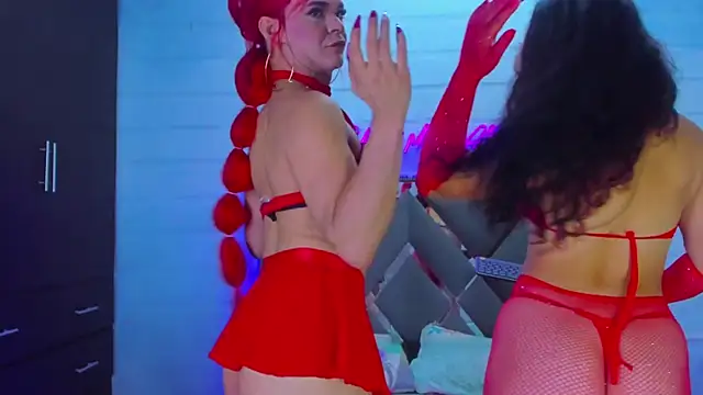 Shaina Monroe online show from 12.05.25