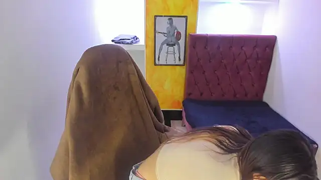 lala clark online show from 12.18.25