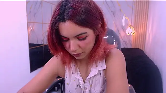 Snapshot of kat_96_ chatting on 10.05.25 kat 96 online show from 10.05.25