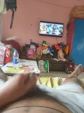 only woman online show from 12.21.25