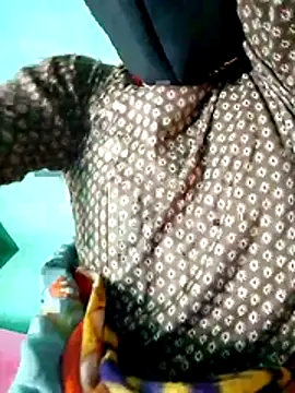 Cuty kinjal online show from 10.30.25