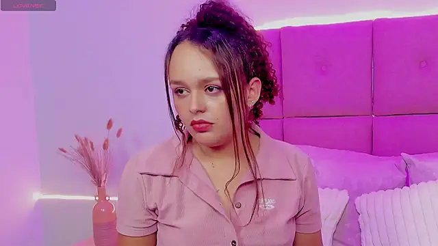 CamilaGomez149 online show from 05.10.26
