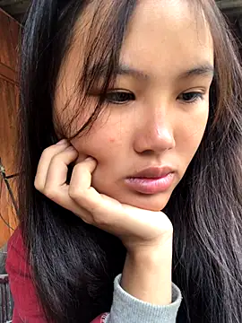 Mai lovely online show from 11.14.25