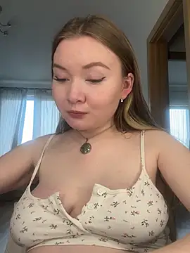 Amalie Smith online show from 05.22.26