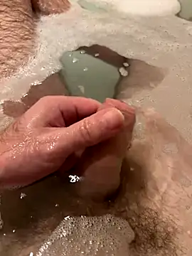 Snapshot of -will33 chatting on 10.20.25 -will33 online show from 10.20.25