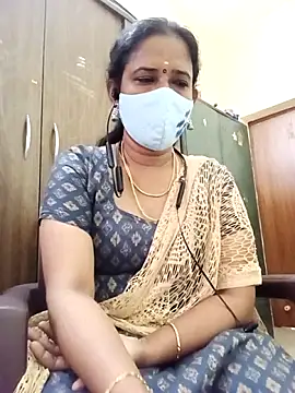 Snapshot of tamil_Boomika chatting on 05.16.26 tamil Boomika online show from 05.16.26