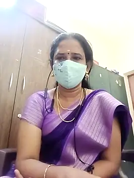 Snapshot of tamil_Boomika chatting on 05.24.26 tamil Boomika online show from 05.24.26