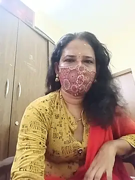 Snapshot of tamil_Boomika chatting on 06.11.26 tamil Boomika online show from 06.11.26