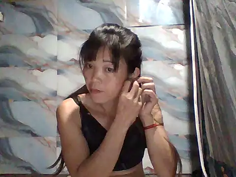 Snapshot of Jane_volv chatting on 09.27.25 Jane volv online show from 09.27.25