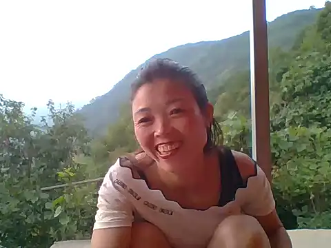 Snapshot of Jane_volv chatting on 10.12.25 Jane volv online show from 10.12.25