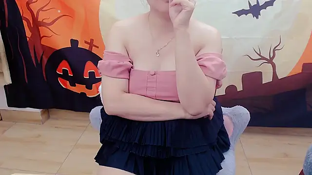 Lilya 39 online show from 10.31.25