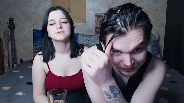 Snapshot of jackoffjillss chatting on 10.30.25 jackoffjillss online show from 10.30.25