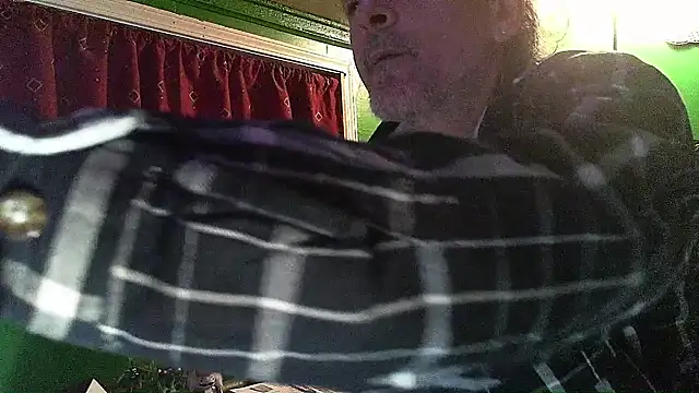 HippieDad333 online show from 02.09.26