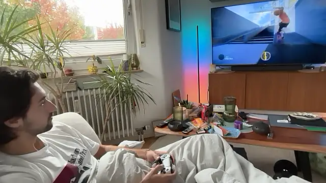 Snapshot of Passion-Frucht chatting on 09.30.25 Passion-Frucht online show from 09.30.25