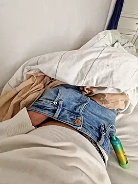 069DEEPFUCKER690 online show from 04.14.26