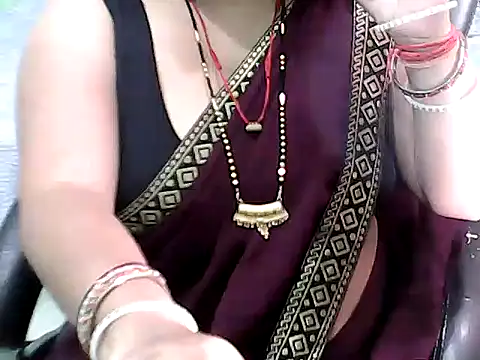 BABITA KUMARII online show from 04.17.26