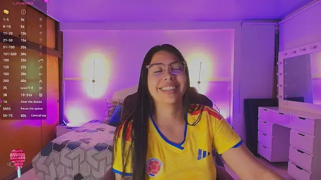 kloe28 online show from 07.04.26