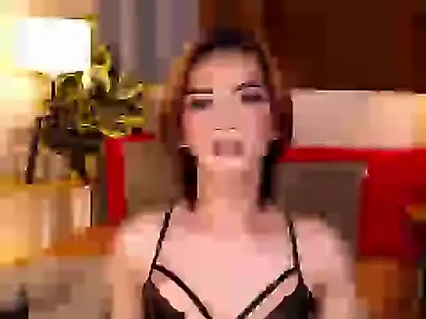 Snapshot of AmarraSins chatting on 12.01.25 AmarraSins online show from 12.01.25