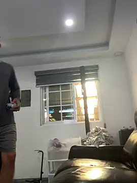 Moisesjrtapia online show from 04.24.26