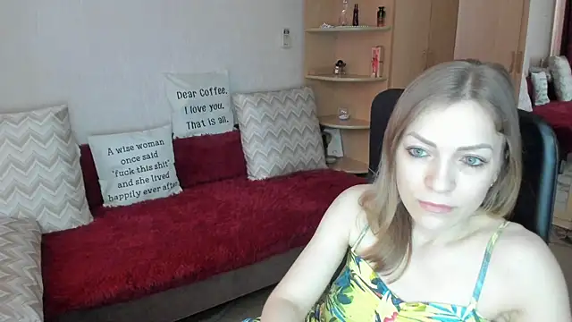 Snapshot of Tiffany_Bates chatting on 03.02.26 Tiffany Bates online show from 03.02.26