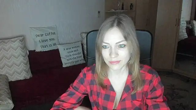 Snapshot of Tiffany_Bates chatting on 03.18.26 Tiffany Bates online show from 03.18.26