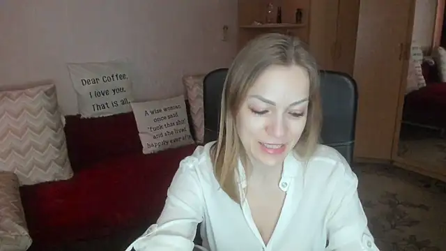 Snapshot of Tiffany_Bates chatting on 03.19.26 Tiffany Bates online show from 03.19.26