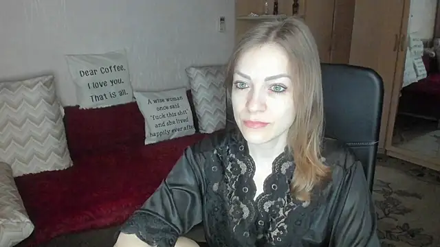 Snapshot of Tiffany_Bates chatting on 03.29.26 Tiffany Bates online show from 03.29.26