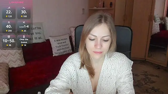 Snapshot of Tiffany_Bates chatting on 04.15.26 Tiffany Bates online show from 04.15.26