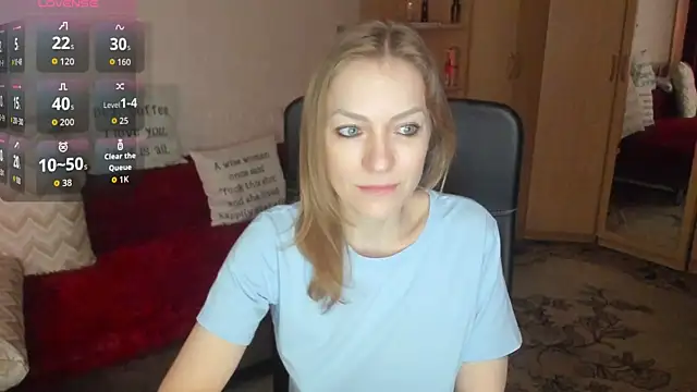 Tiffany Bates online show from 05.12.26