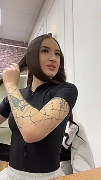 Luna Olsen online show from 02.08.26