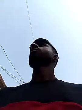 Snapshot of LesserUpset chatting on 11.09.25 LesserUpset online show from 11.09.25