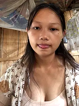 Snapshot of khatvong chatting on 10.12.25 khatvong online show from 10.12.25