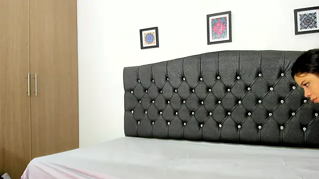 Snapshot of michellmorgans chatting on 11.28.25 michellmorgans online show from 11.28.25