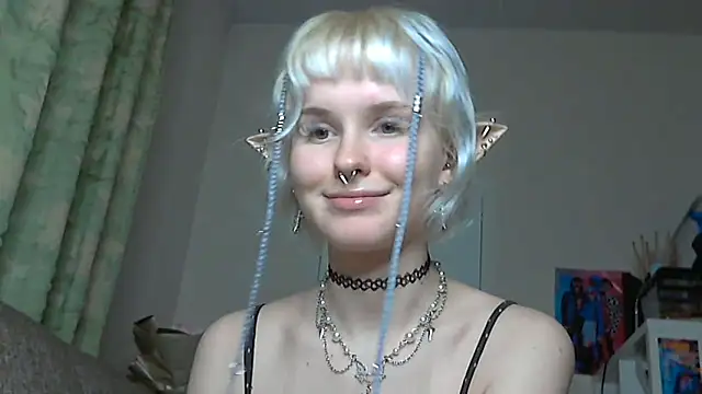 Paradoxy  online show from 12.21.25