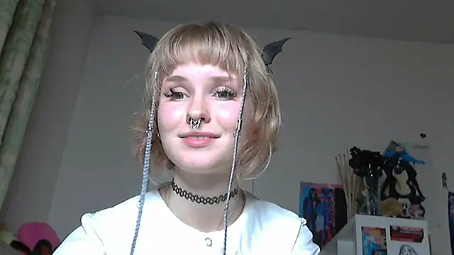 Paradoxy  online show from 04.23.26