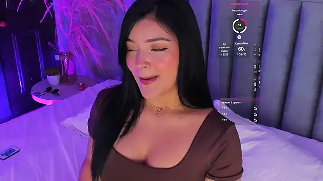 EmmaBlossom online show from 09.26.25