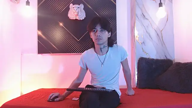 Lovers 21 online show from 02.27.26