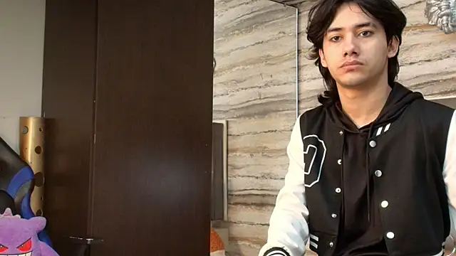 Lovers 21 online show from 03.24.26