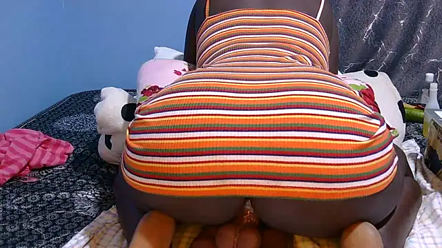 SpiceySnack online show from 04.28.26
