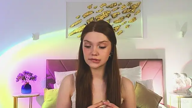 Nicole Broown  online show from 05.06.26