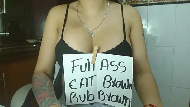 Snapshot of Zoe_Slut chatting on 10.09.25 Zoe Slut online show from 10.09.25