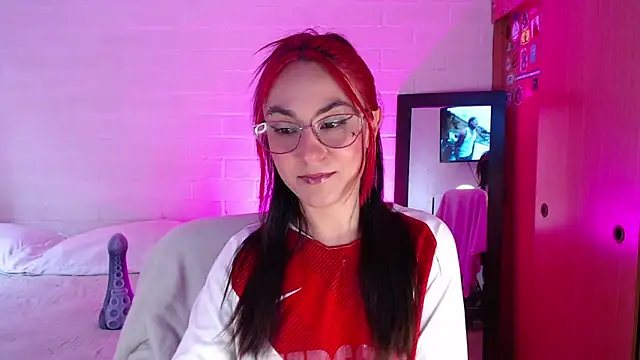 Amy66 online show from 12.16.25