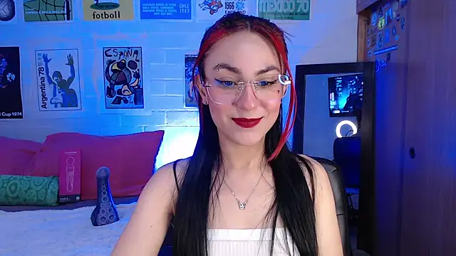 Snapshot of Amy66 chatting on 07.08.26 Amy66 online show from 07.08.26