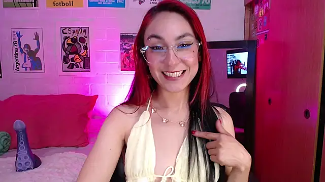 Snapshot of Amy66 chatting on 07.24.26 Amy66 online show from 07.24.26
