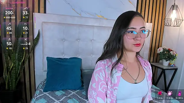 Honey noir online show from 11.11.25