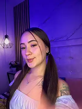 Snapshot of Honey_noir chatting on 02.20.26 Honey noir online show from 02.20.26