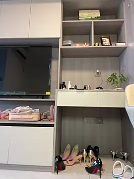 POS001 online show from 02.07.26