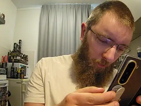 Snapshot of kinderkooriscoel- chatting on 10.02.25 kinderkooriscoel- online show from 10.02.25