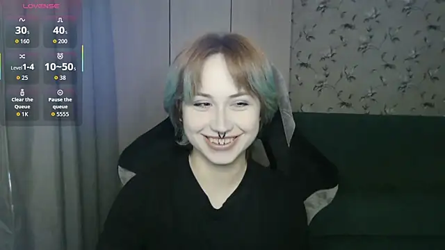 LeisaHopperstad online show from 05.16.26