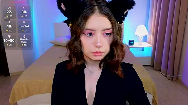  Amelia Shine  online show from 11.19.25